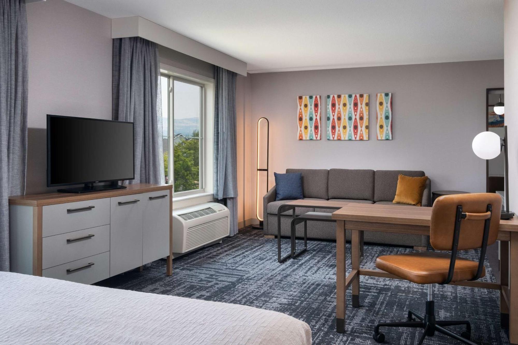 โฮมวู้ด สวีท บาย ฮิลตัน เมดฟอร์ด Hotel ภายนอก รูปภาพ
